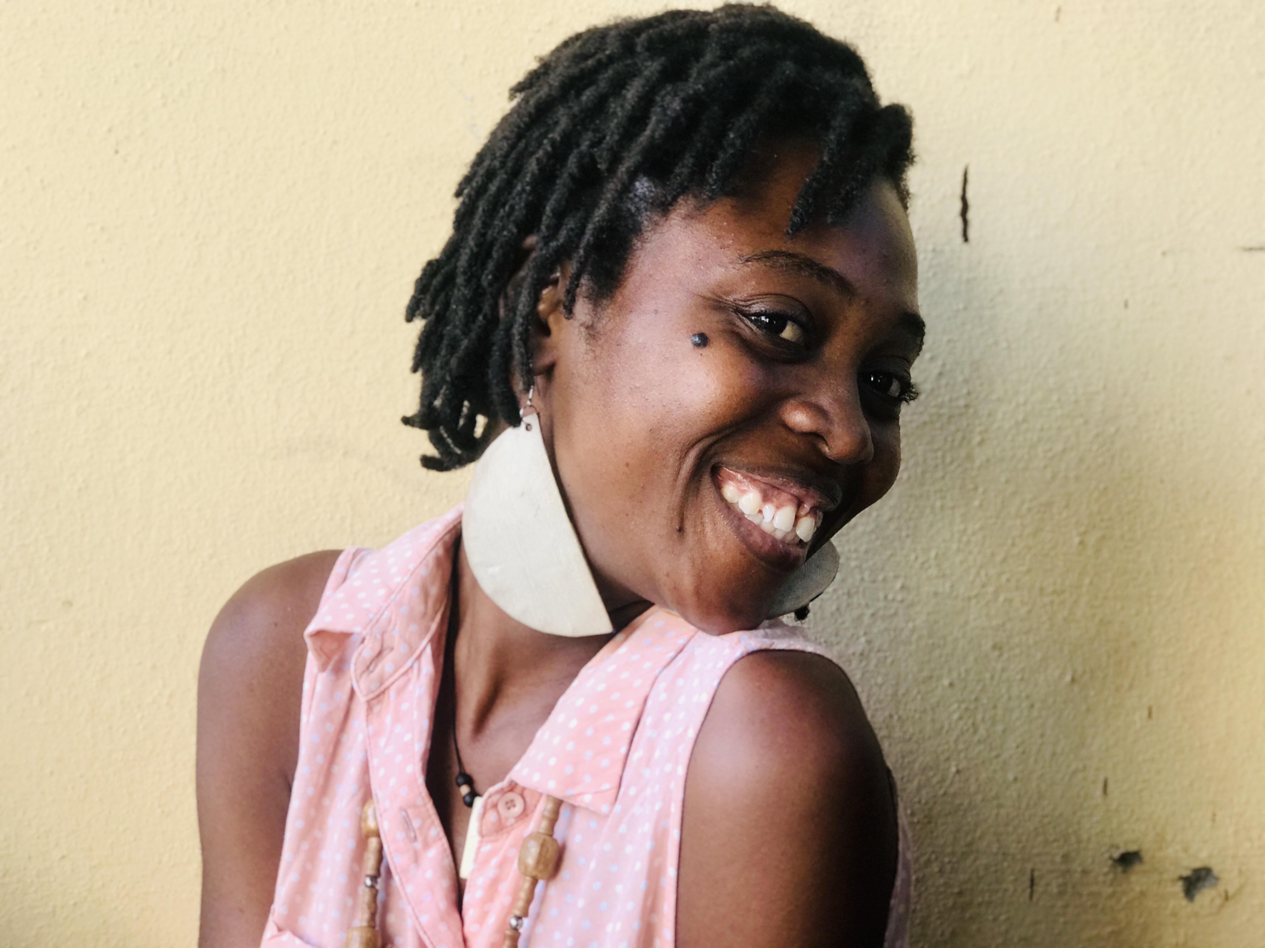 Thara Lajoie, parmi les lauréates du programme de résidence d’écriture de Centre Pen-Haïti
